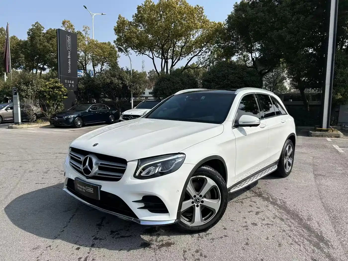 Mercedes-Benz GLC 2017 GLC 260 4MATIC Luxury