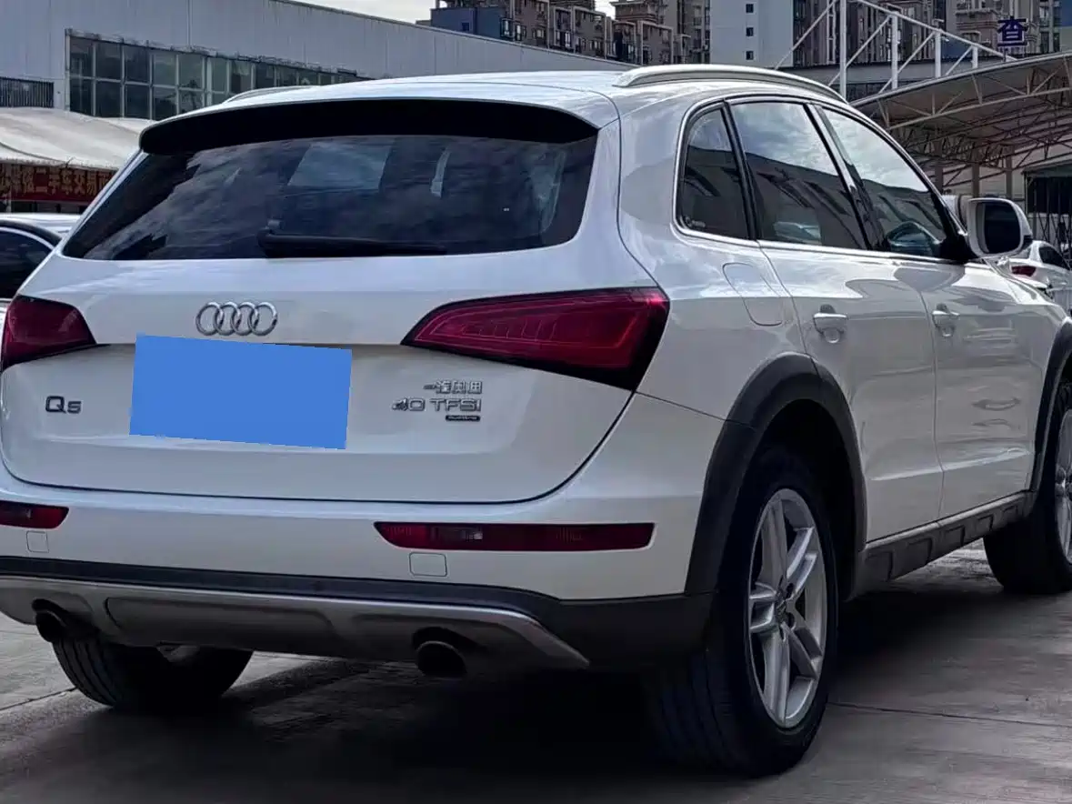 Audi Q5 2017 Plus 40 TFSI Technology фото 9