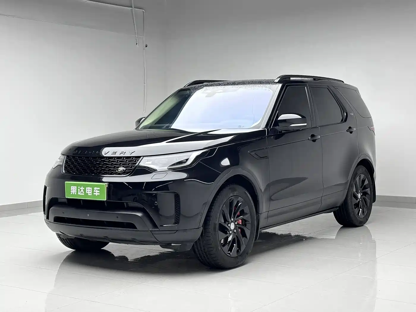 Land Rover Discovery 2023 300PS S
