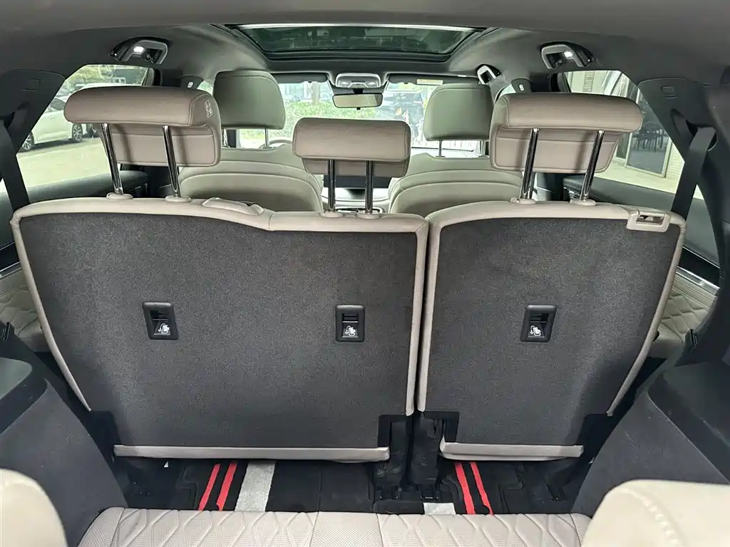 BYD Tang New Energy 2025 DM-i 115KM Prestige Type фото 24