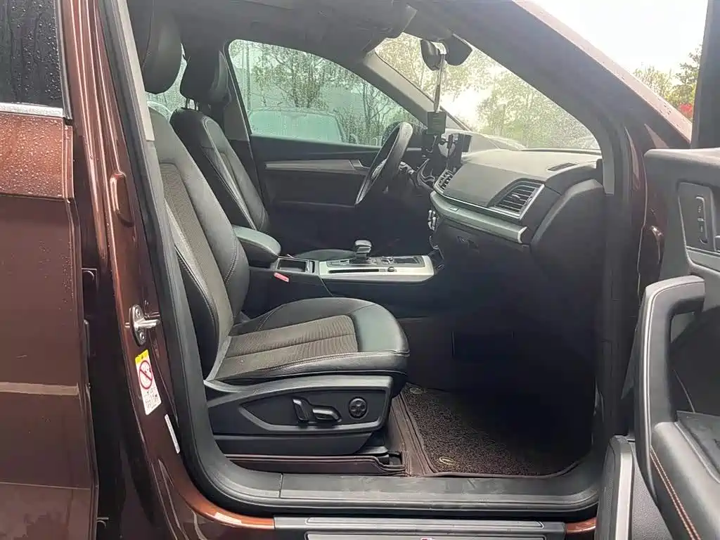 Audi Q5L 2018 40 TFSI Prestige Fashion (China V) фото 9