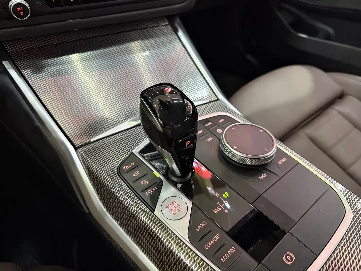 BMW 3 Series 2020 Facelift 325i M Sport Night Edition фото 12