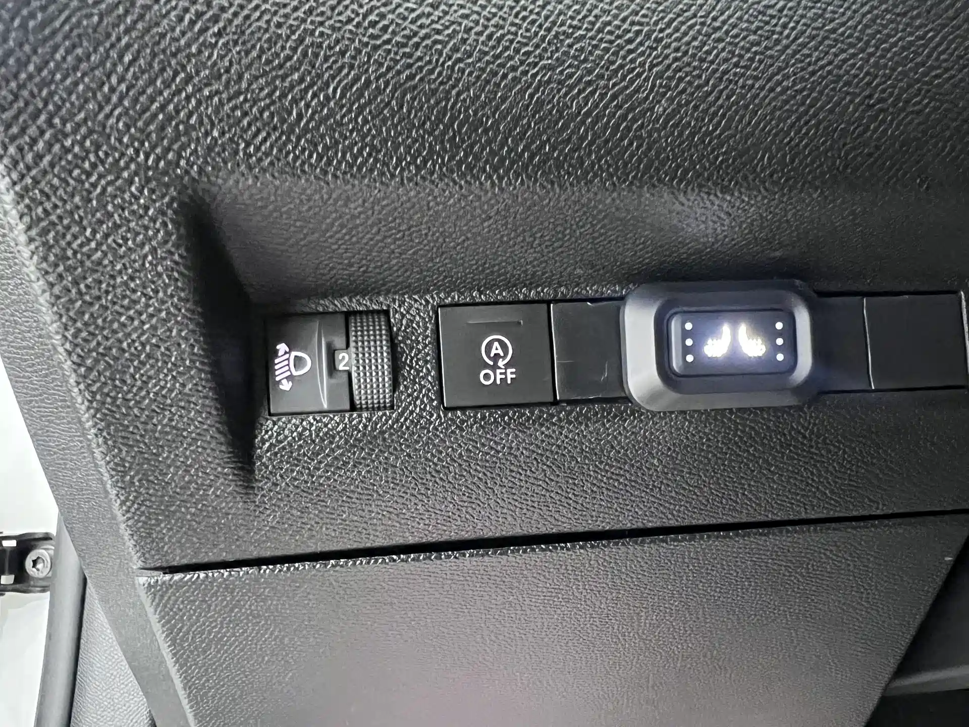 Photo 18 - Peugeot 2008