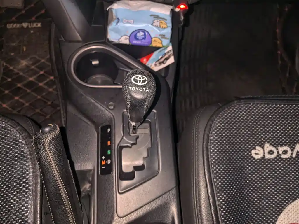 Toyota RAV4 Rongfang 2016 2.0L CVT 2WD Comfort (China V) фото 10