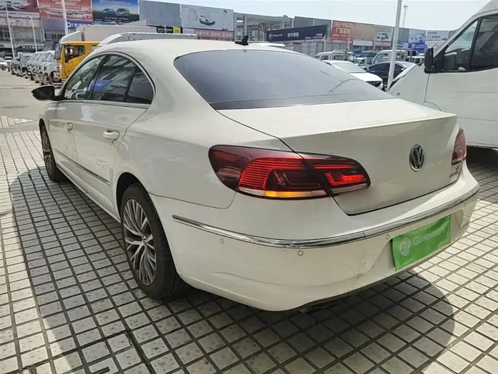 Volkswagen FAW-Volkswagen CC 2016 Model 1.8TSI Luxury фото 5