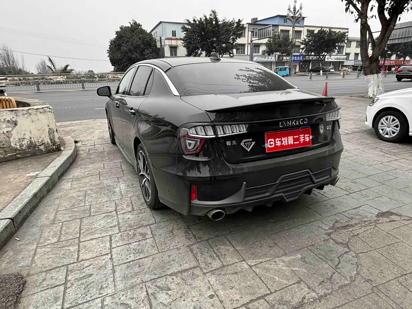 Lynk & Co 03 2021 2.0TD Auto Jin Champion Edition фото 8