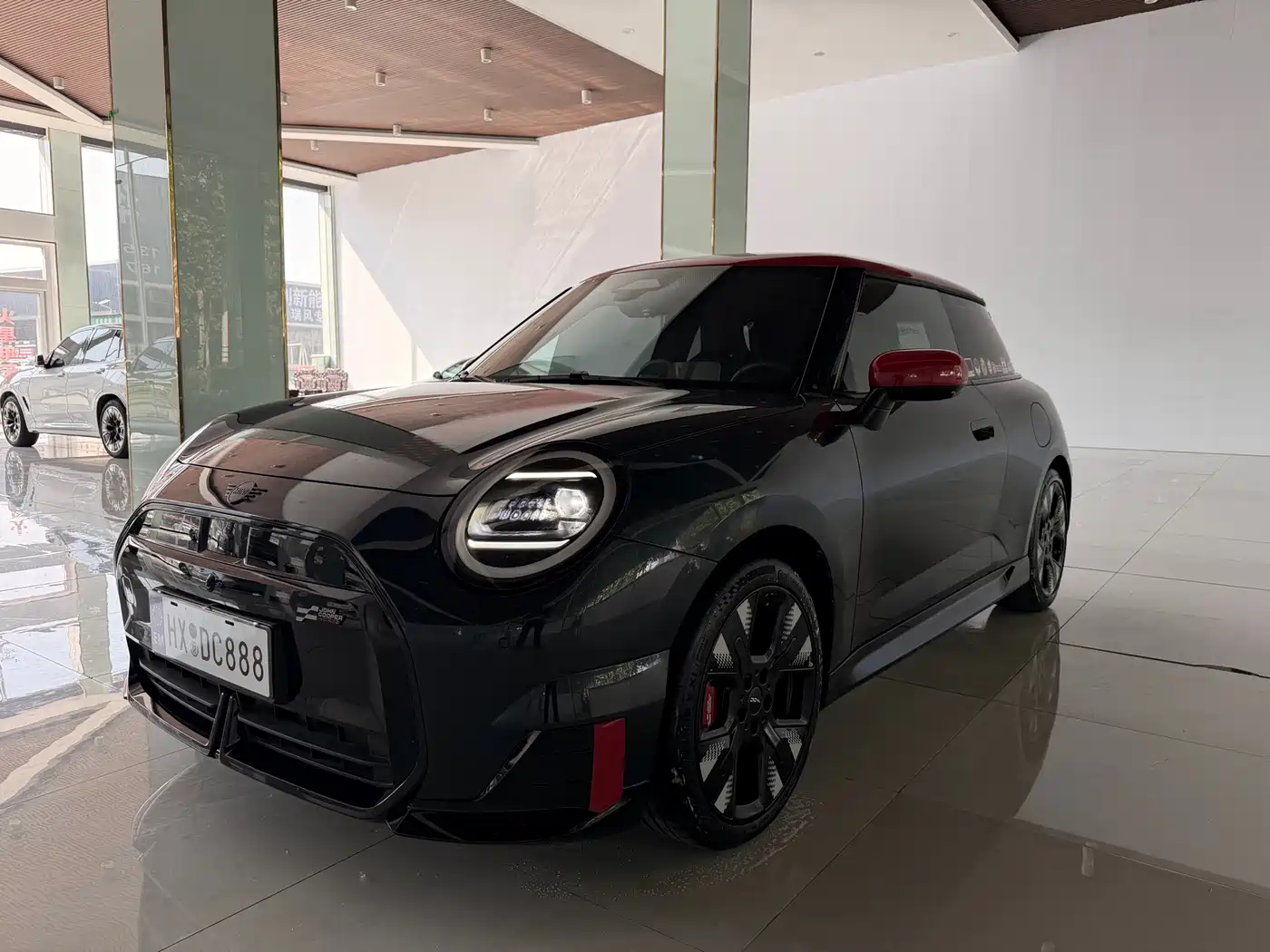 MINI Electric MINI JCW 2025 JOHN COOPER WORKS фото 2