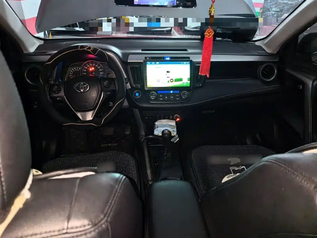 Toyota RAV4 Rongfang 2016 2.0L CVT 2WD Comfort (China V) фото 5