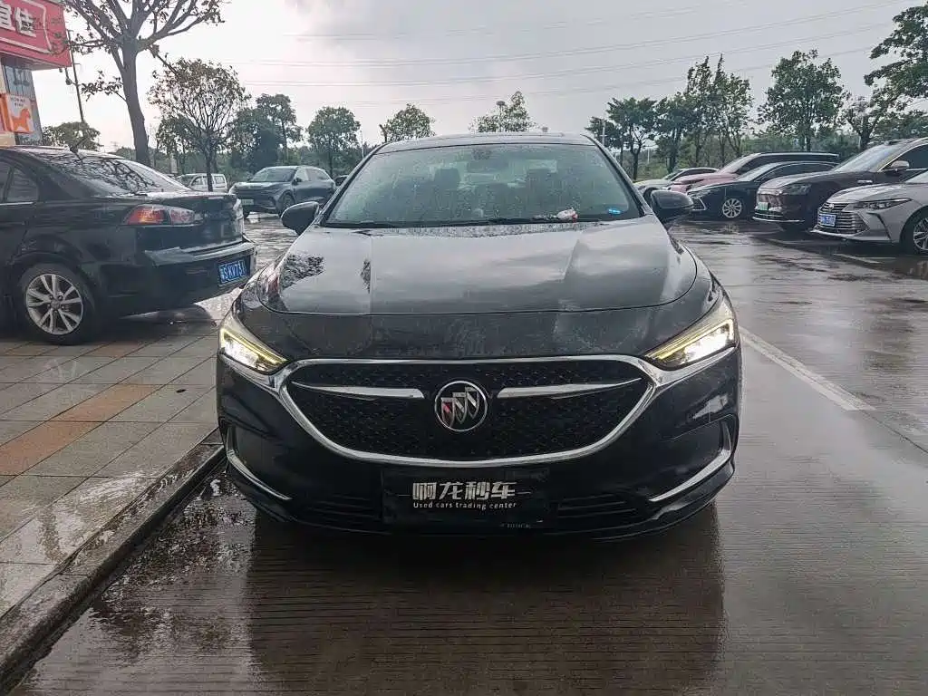 Photo 2 - Buick LaCrosse