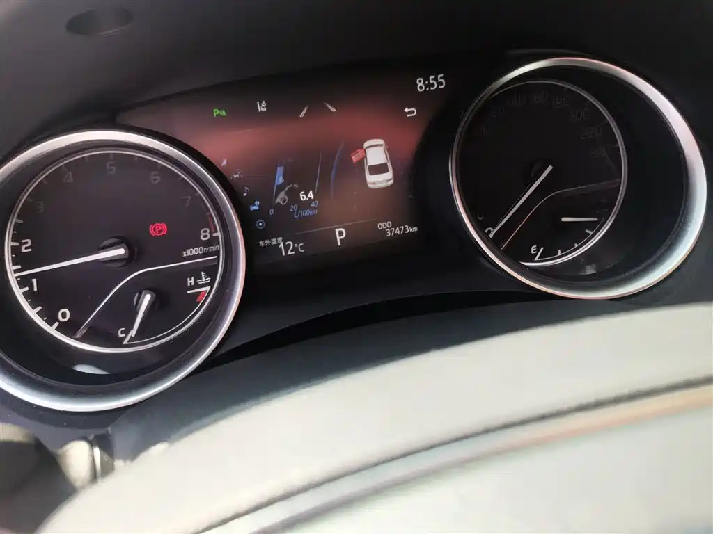 Toyota Camry 2023 2.0G Luxury Edition фото 8