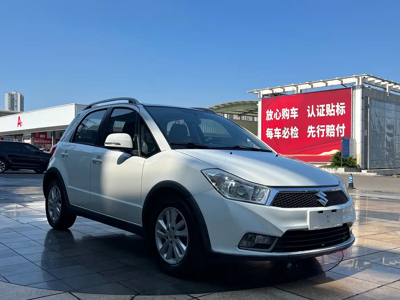 Suzuki SX4 2014 2013 1.6L Manual Cool Edition