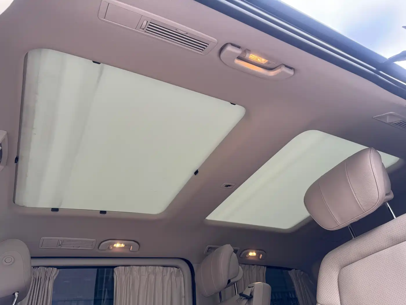 Mercedes-Benz V-Class 2020 V 260 Luxury Edition фото 22