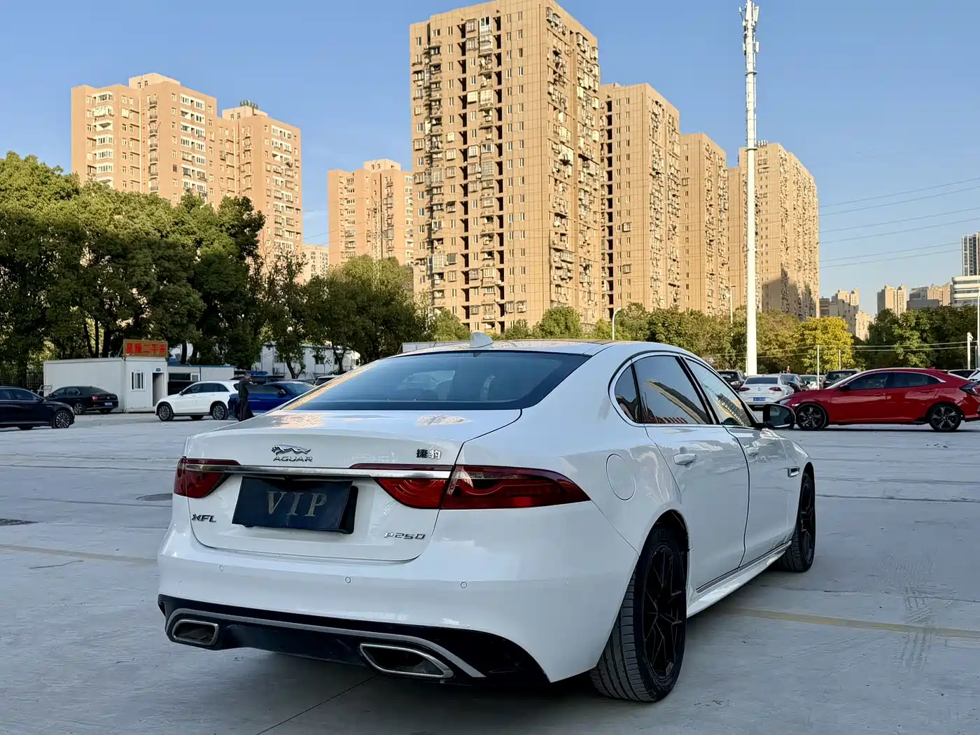 Jaguar XFL 2022 XFL 2.0T P250 2WD Elite Sport фото 2
