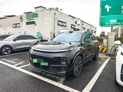 Li Auto L9