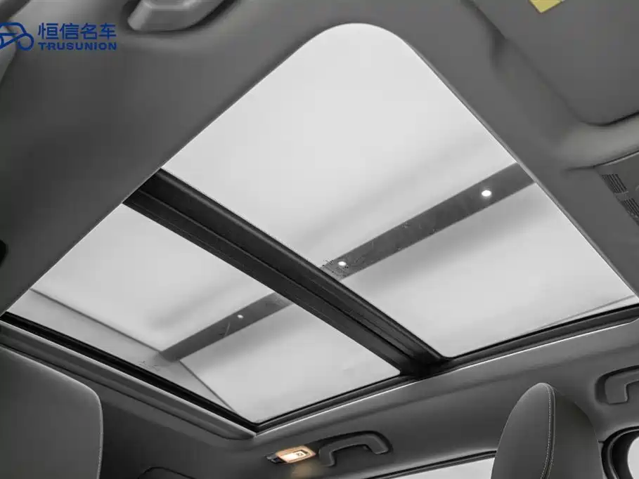BMW X1 2019 sDrive18Li Premium Model фото 20