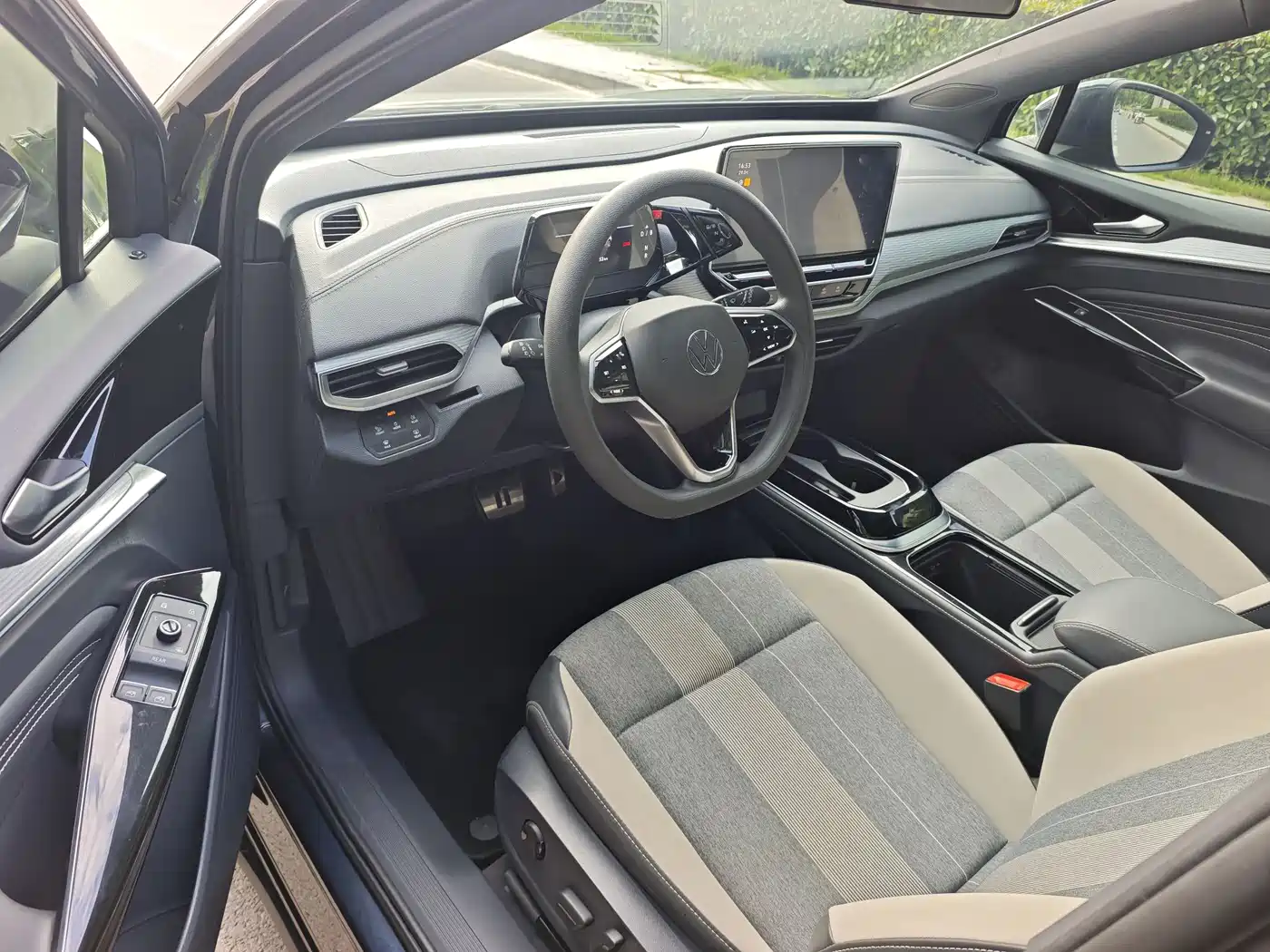 Volkswagen ID.4 CROZZ 2024 Pure Limited Edition фото 4