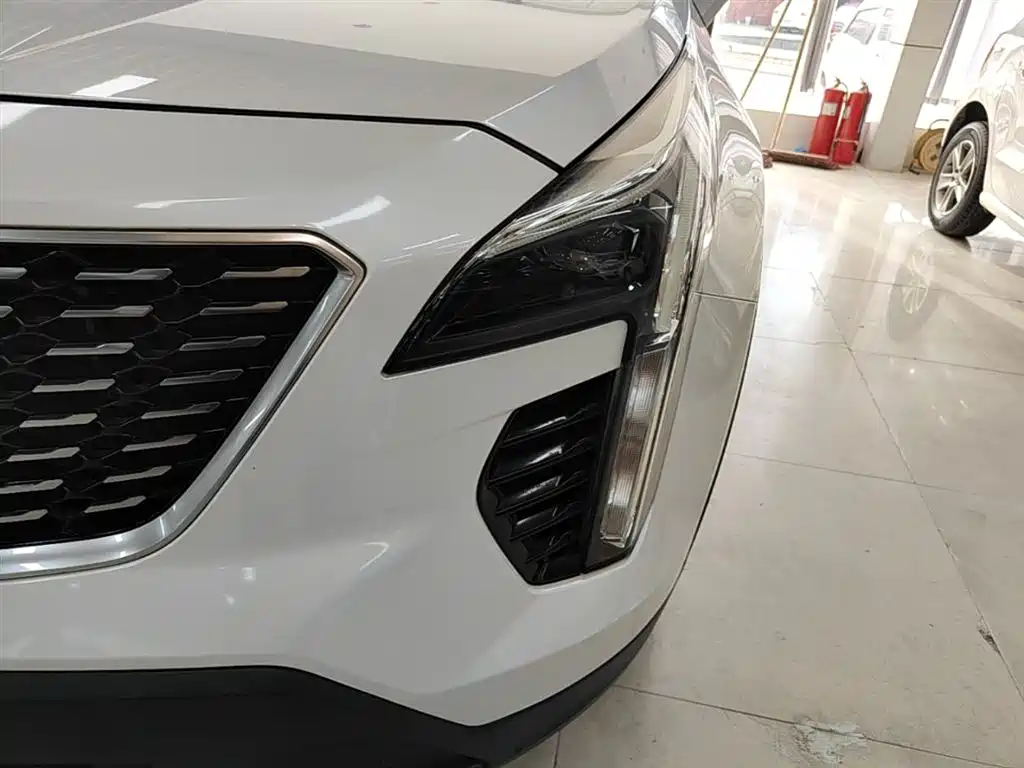 Cadillac XT4 2018 Model 28T 2WD Technology фото 24