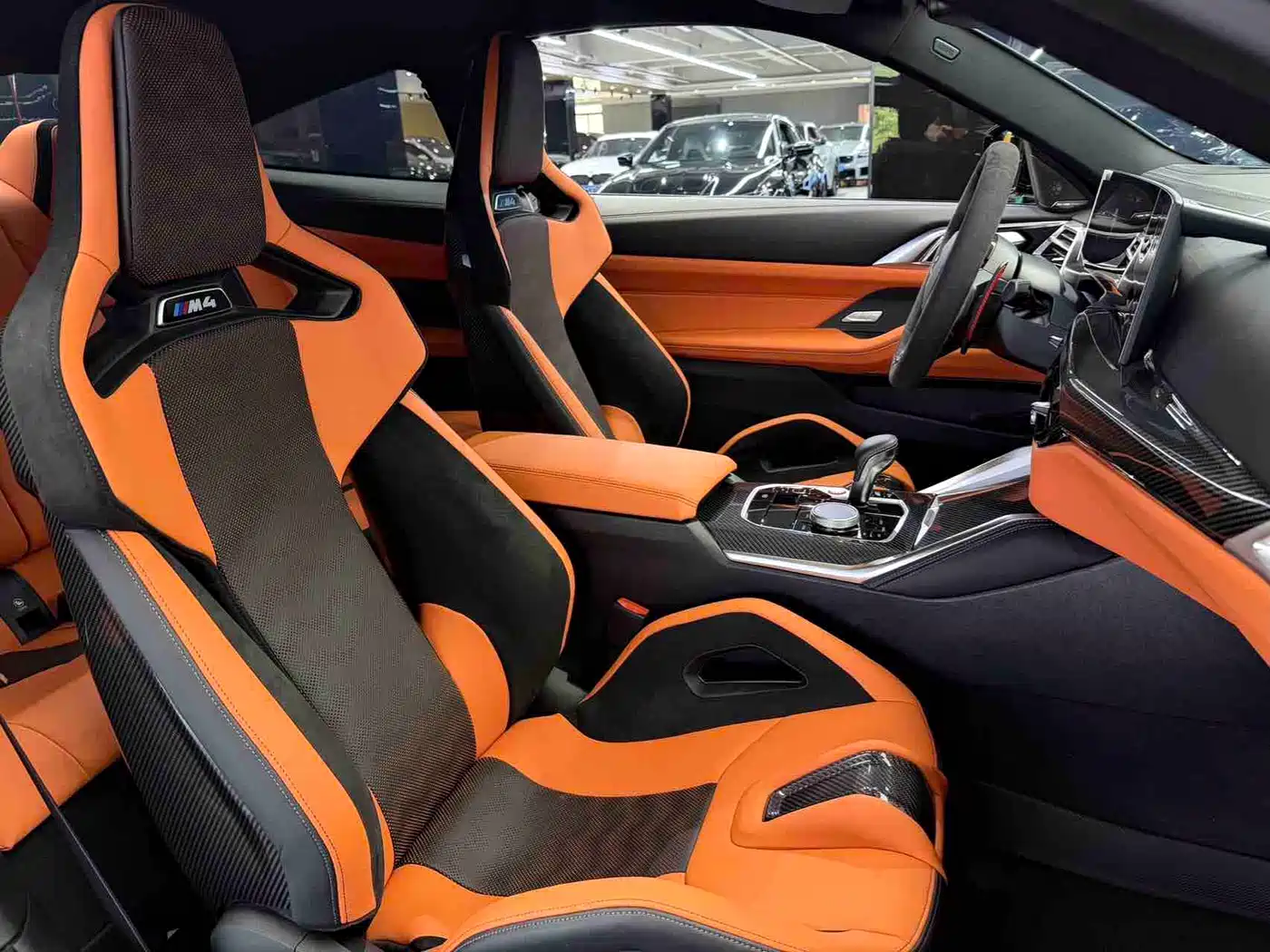 BMW M4 2024 BMW M4 Coupe M xDrive Competition фото 10