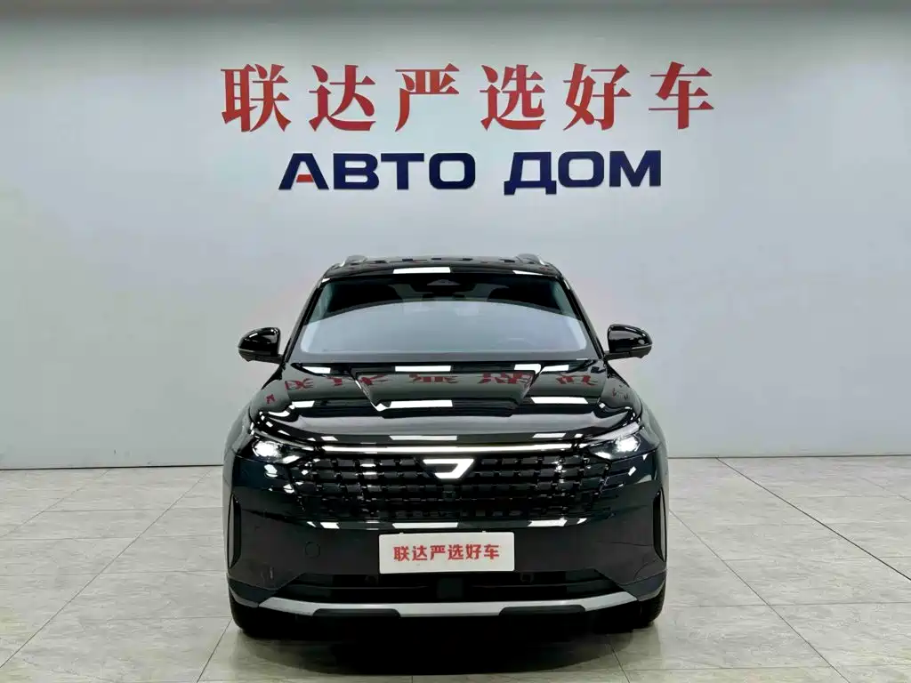 Jetta VS8 2026 2025 Base