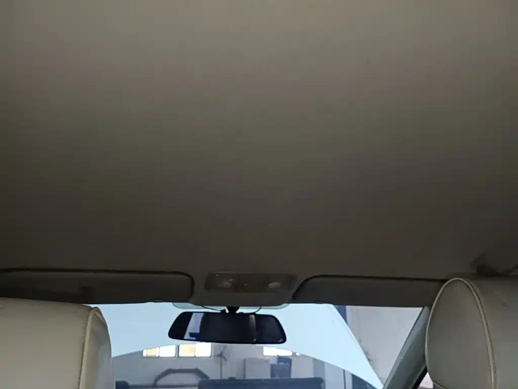 Hyundai Verna 2016 1.4L Automatic Smart GLS фото 18