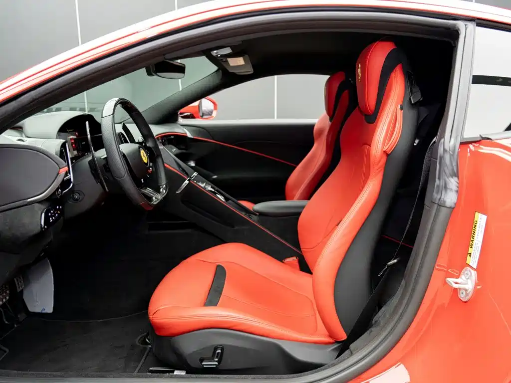 Ferrari Roma 2025 2020 3.9T V8