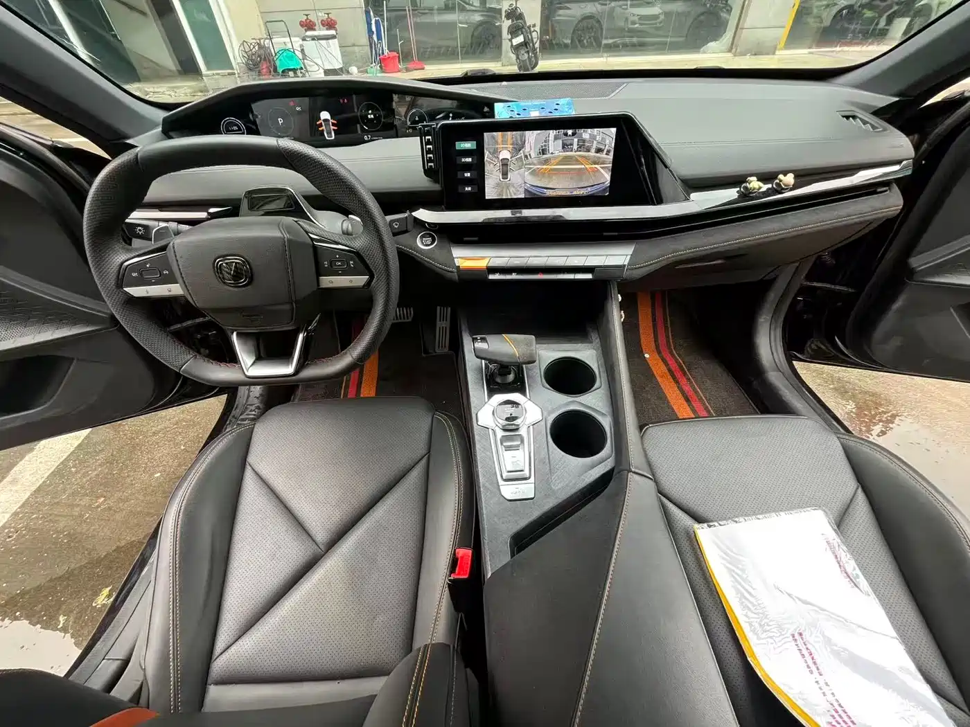 CHANGAN UNI-V
