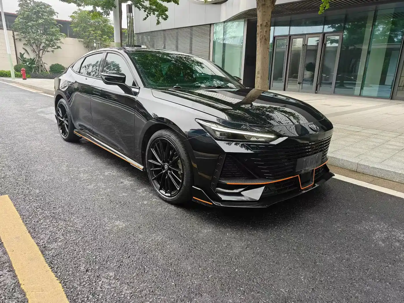 CHANGAN UNI-V