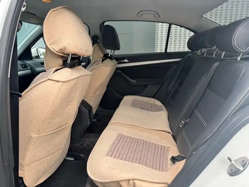 Volkswagen Lavida 2018 Classic 1.5L Automatic Comfort China VI фото 6
