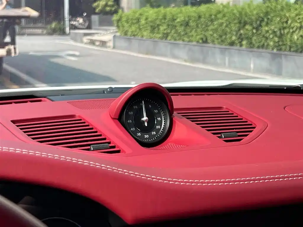 Porsche 911 2023 Targa 4 3.0T фото 9