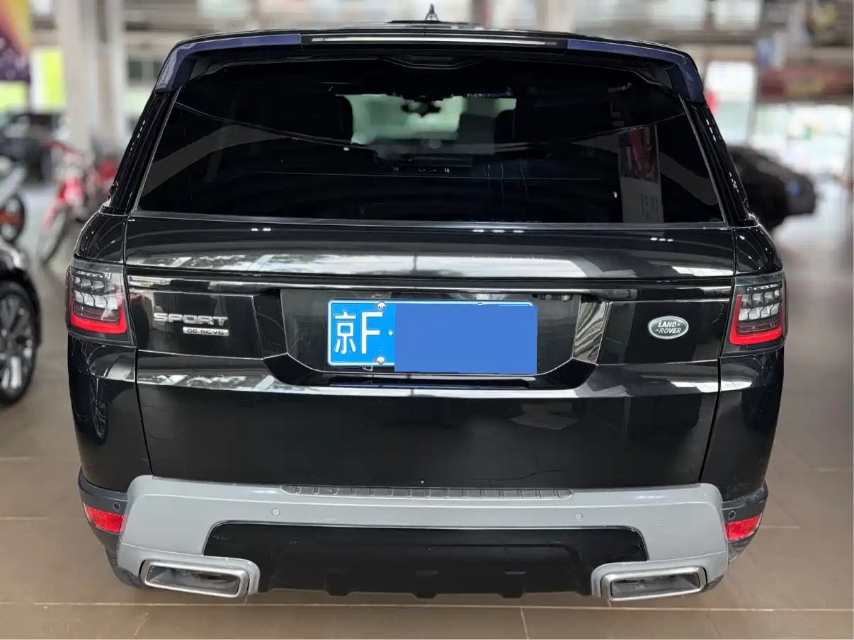 Land Rover Range Rover Sport 2019 3.0 SC V6 Special Edition фото 16