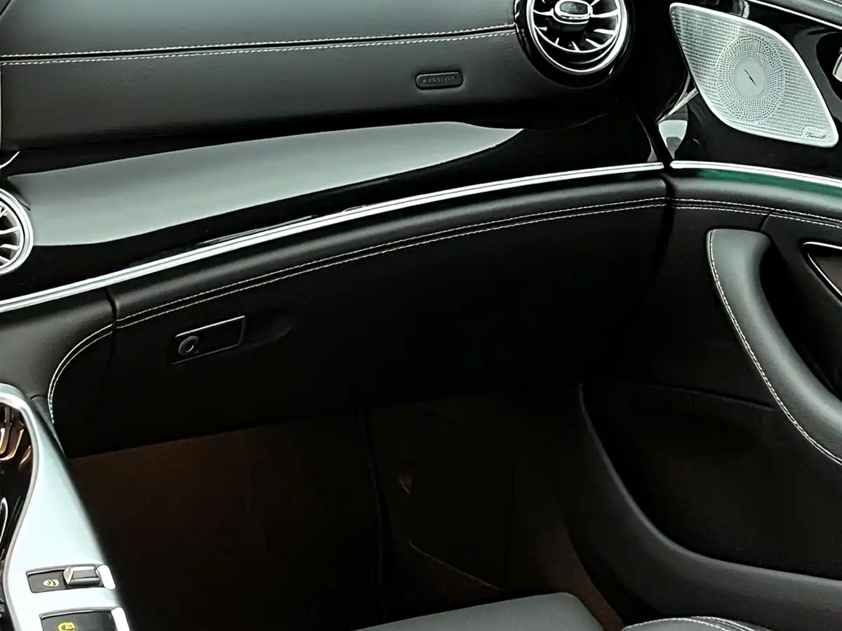 Mercedes-Benz AMG GT 2025 AMG GT 50 4-Door Coupe China Special Edition фото 7