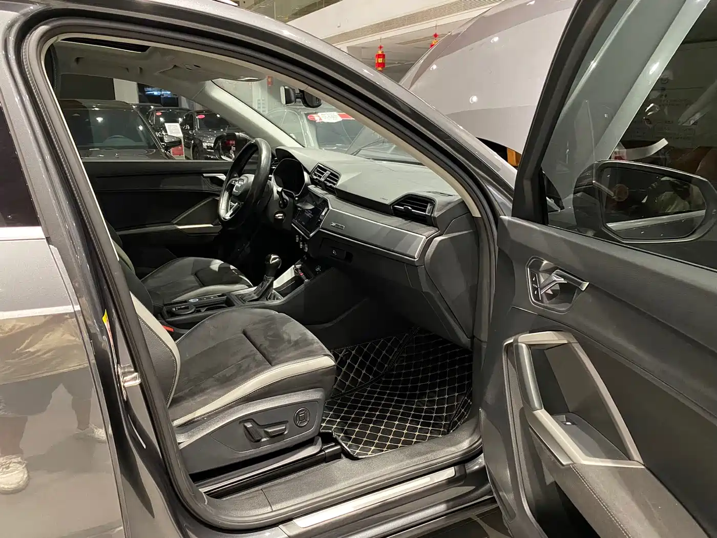 Audi Q3 2022 35 TFSI Progressive Dynamic фото 9