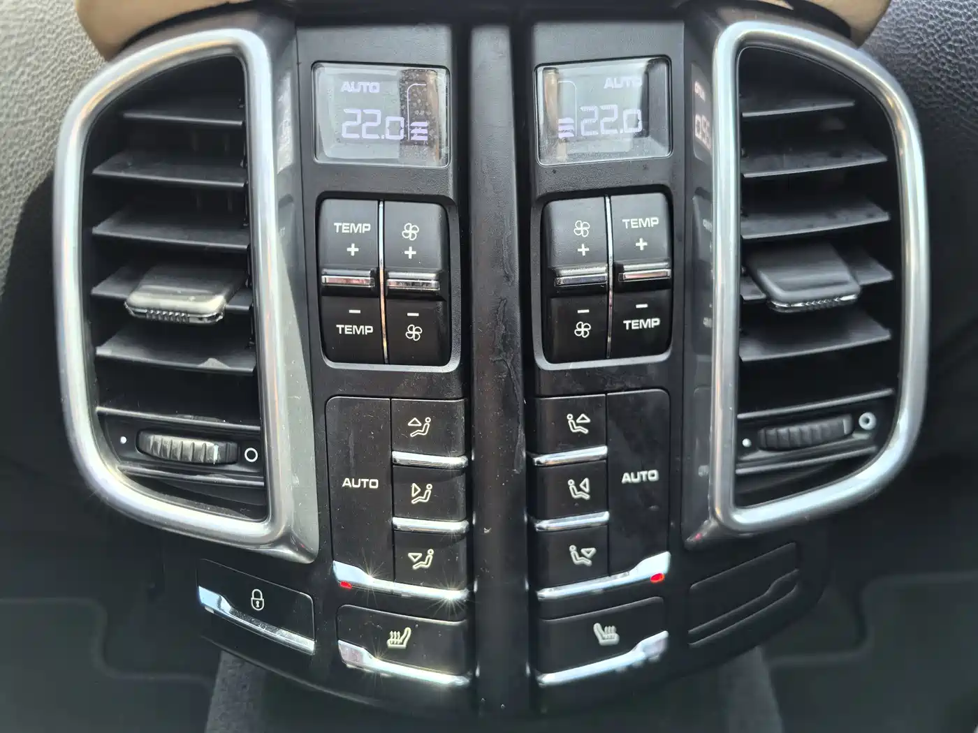 Porsche Cayenne 2016 Cayenne S 3.6T фото 52
