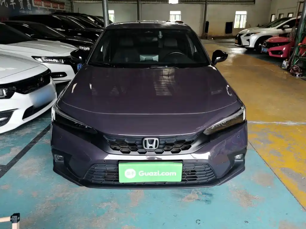 Photo 3 - Honda Civic