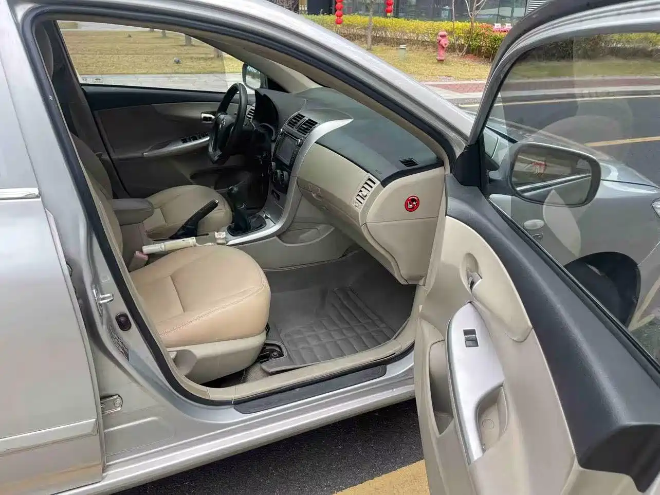 Toyota Corolla 2012 Styling Edition 1.6L Manual GL фото 14