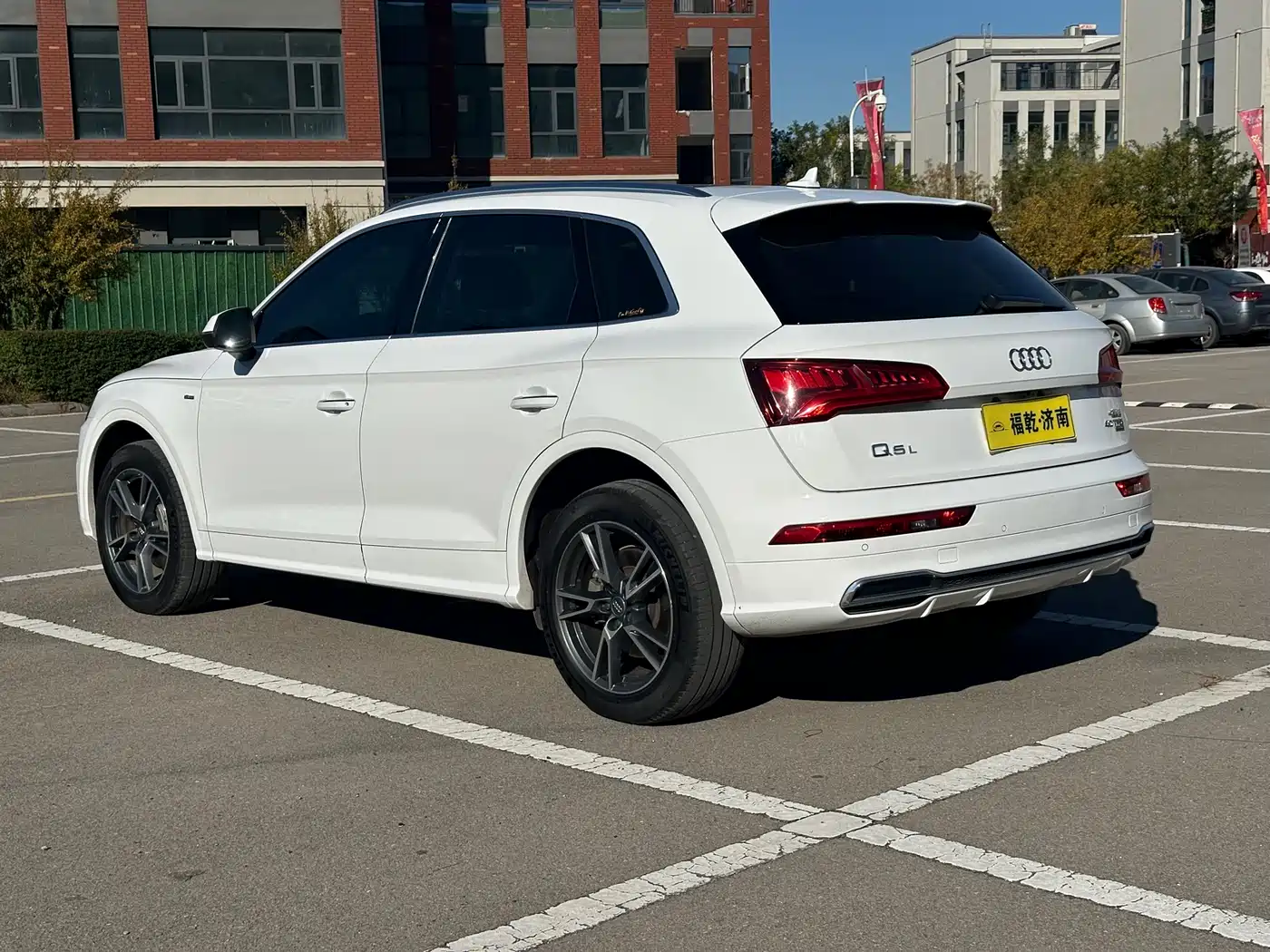 Audi Q5L 2020 40 TFSI Prestige Fashion фото 3