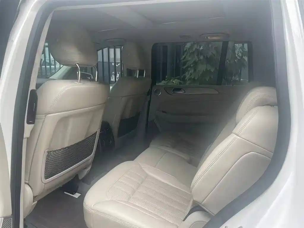 Mercedes-Benz GL-Class 2014 GL 400 4MATIC Dynamic фото 2