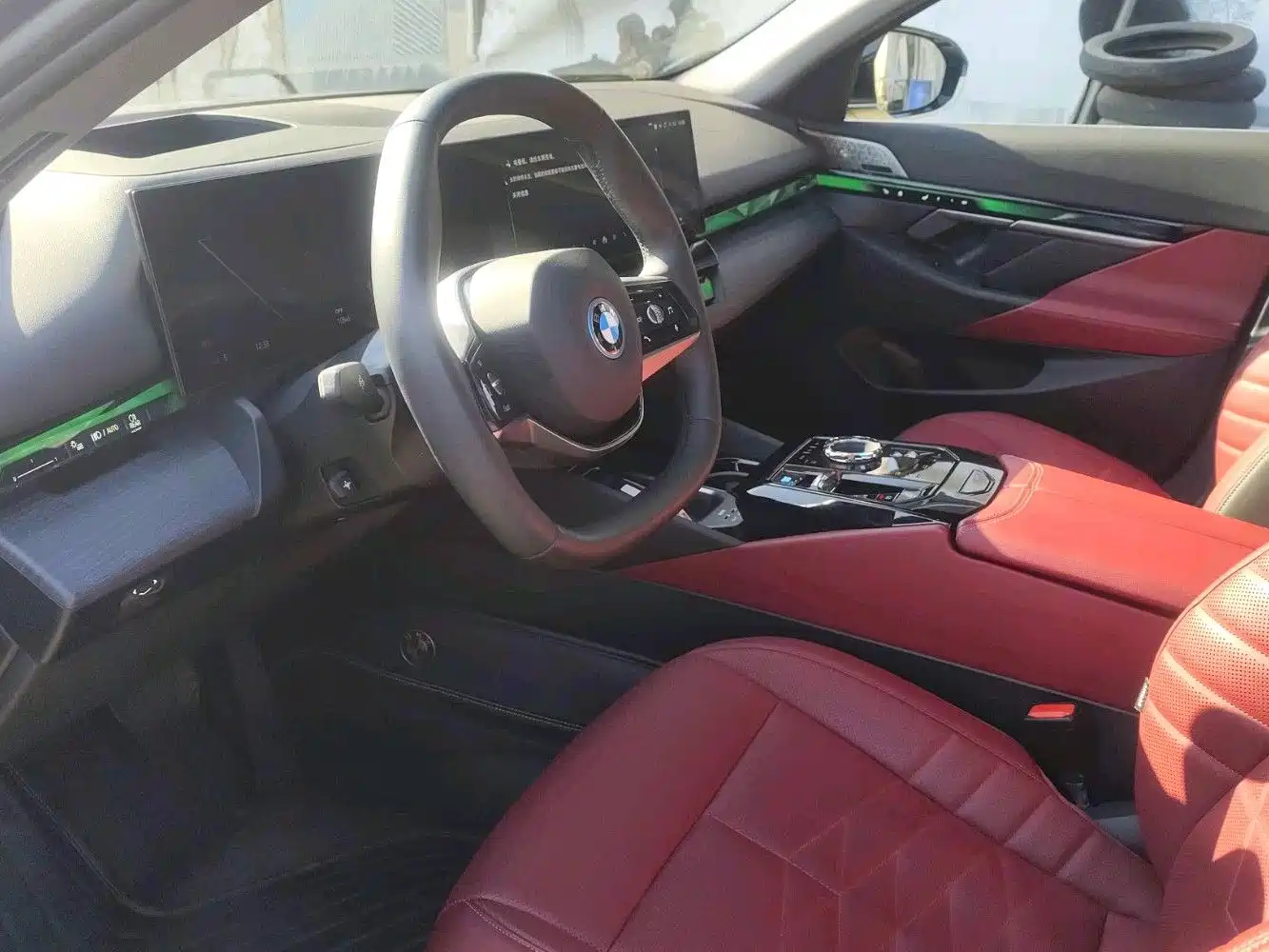 BMW I5