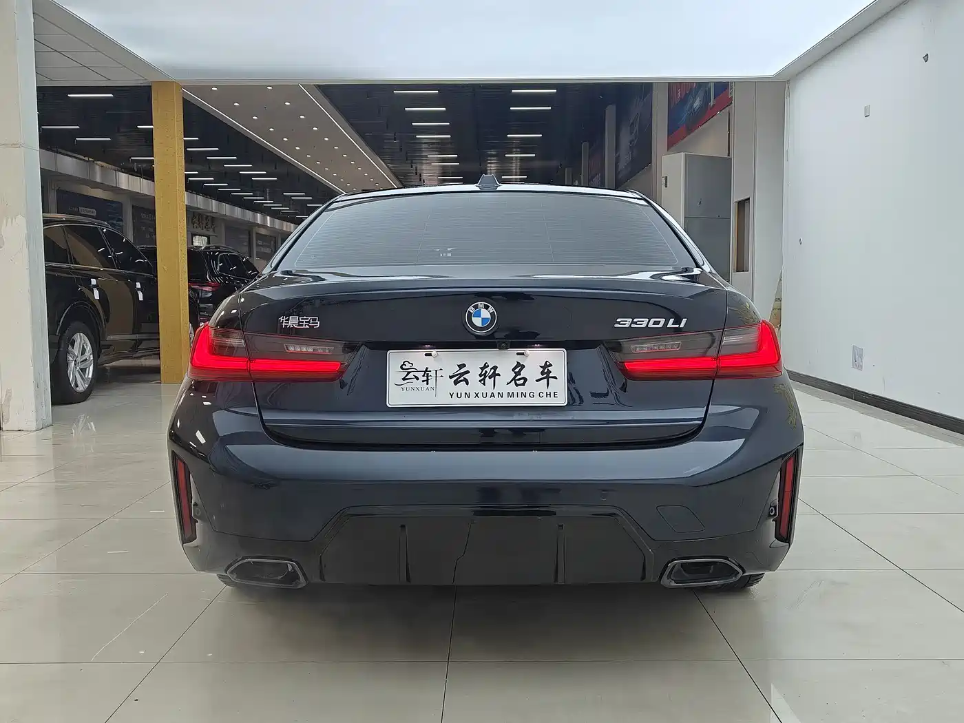 BMW 3 Series 2025 330Li M Sport Night Edition фото 23