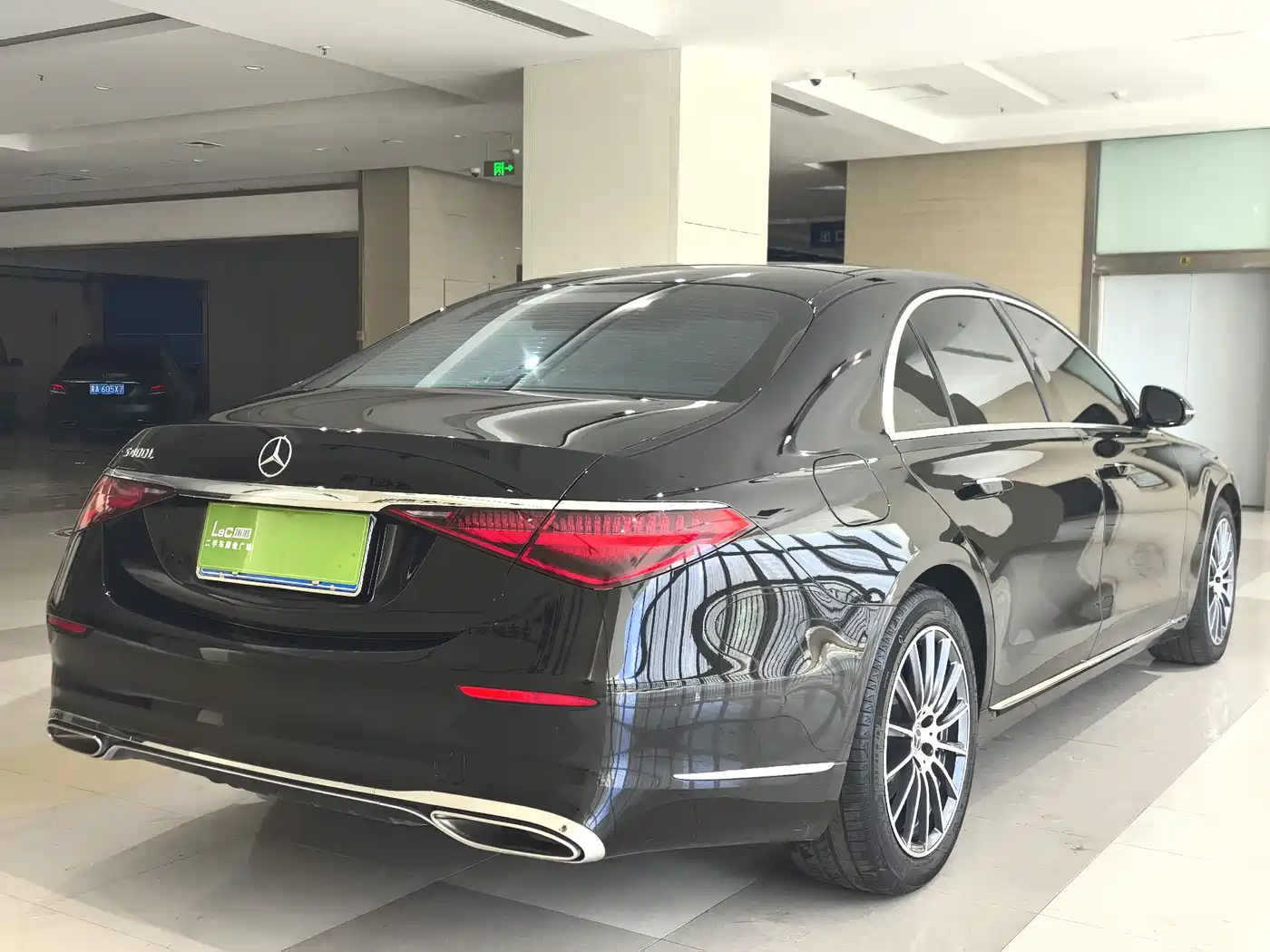 Mercedes-Benz S-Class 2023 Model S 400 L Business Edition фото 16