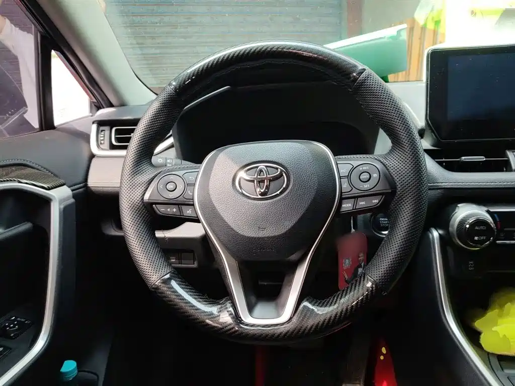 Toyota Wildlander 2023 2.0L CVT FWD Luxury PLUS фото 7