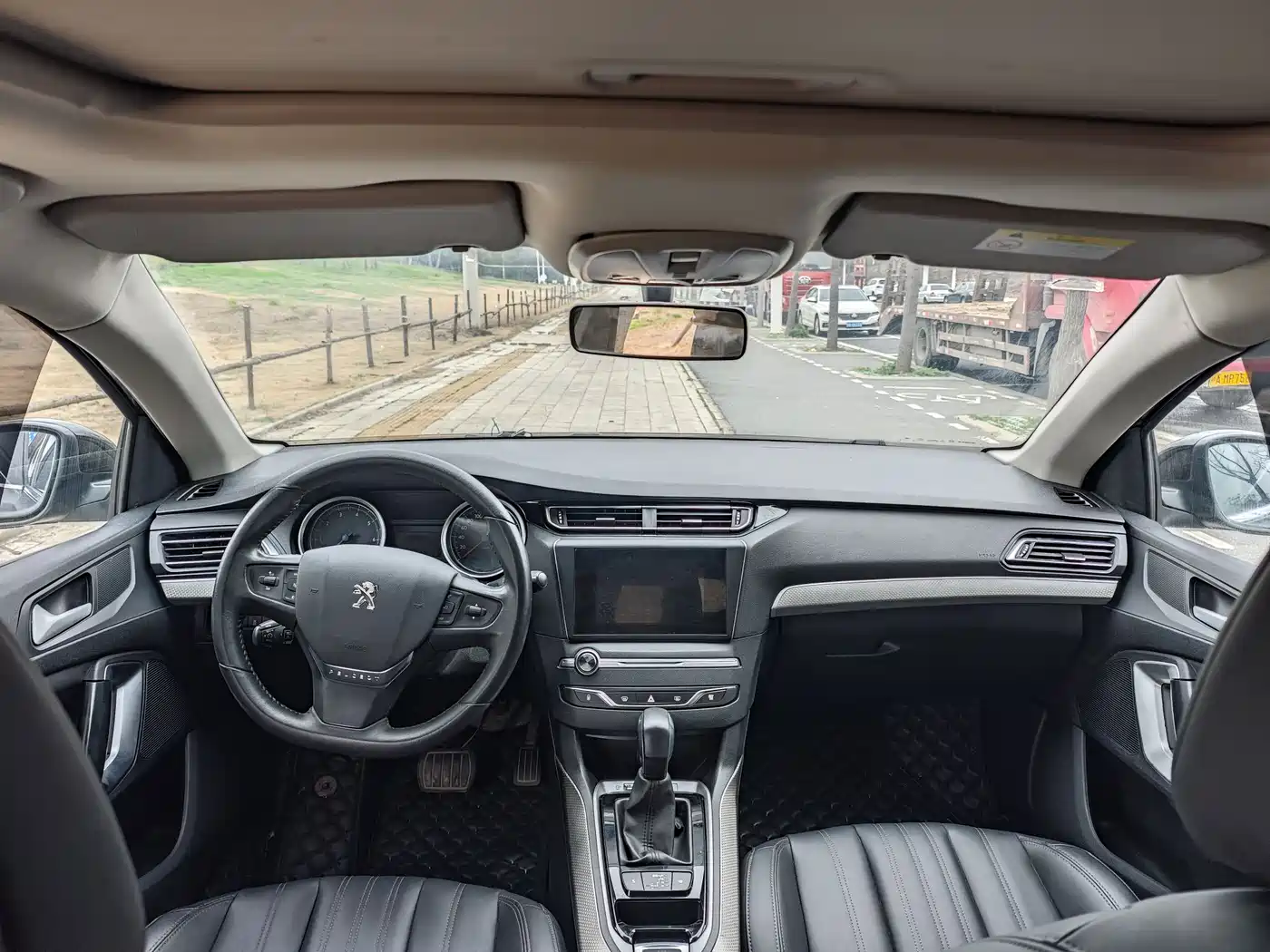 Peugeot 408 2020 360THP 10th Anniversary Premium Edition фото 5