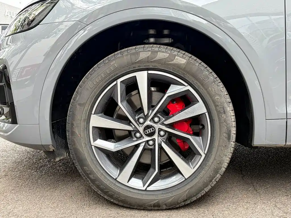 Audi Q5L 2026 2025 45th Anniversary Edition 40 TFSI Luxury Sport