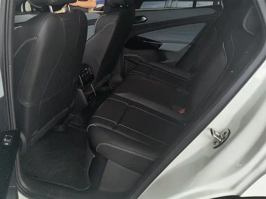 Volkswagen ID.4 X 2024 Pure Intelligent Edition фото 11