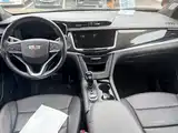 Фото 9 - Cadillac XT6
