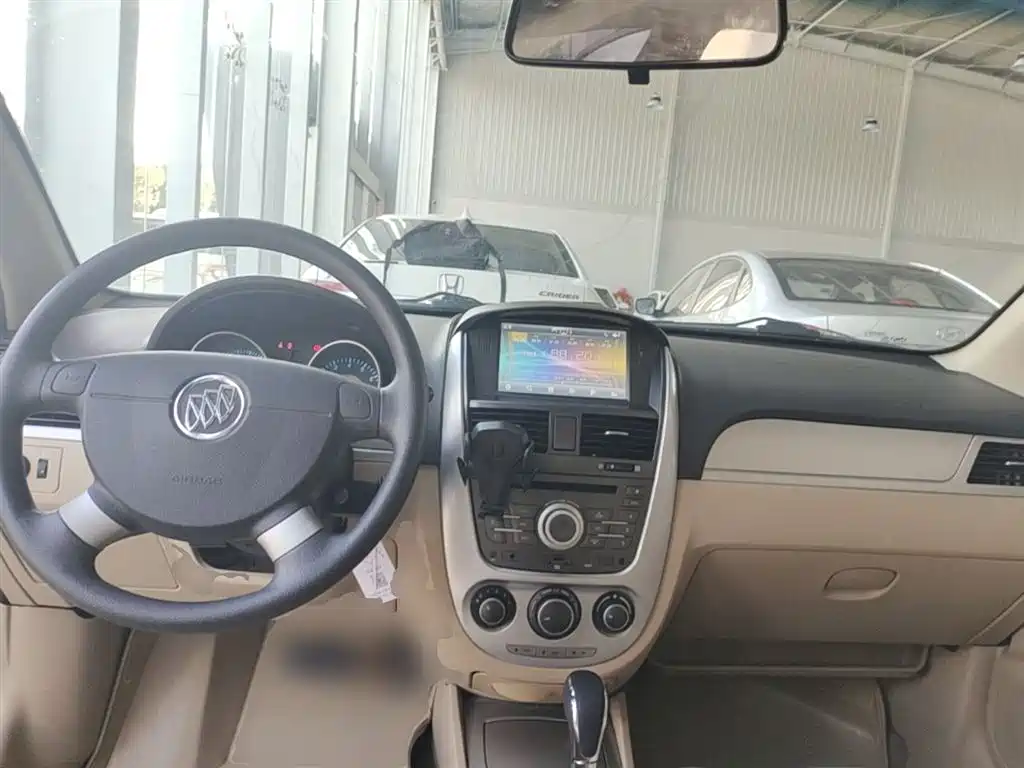 Buick Excelle 2013 1.5L Automatic Classic фото 10