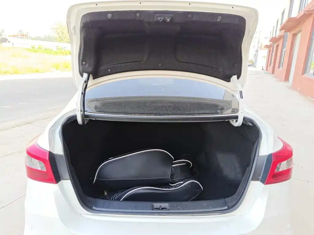 Nissan SYLPHY, миниатюра 19