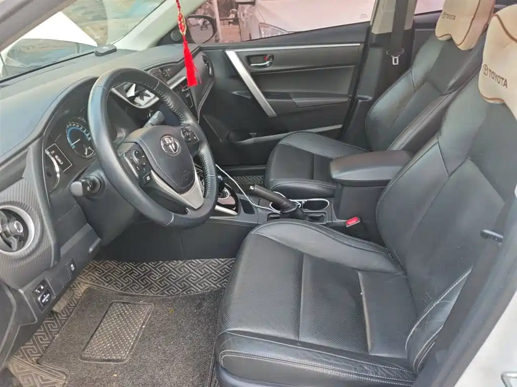 Toyota Levin 2017 Facelift Dual Engine 1.8H V E-CVT Luxury Edition China VI фото 11