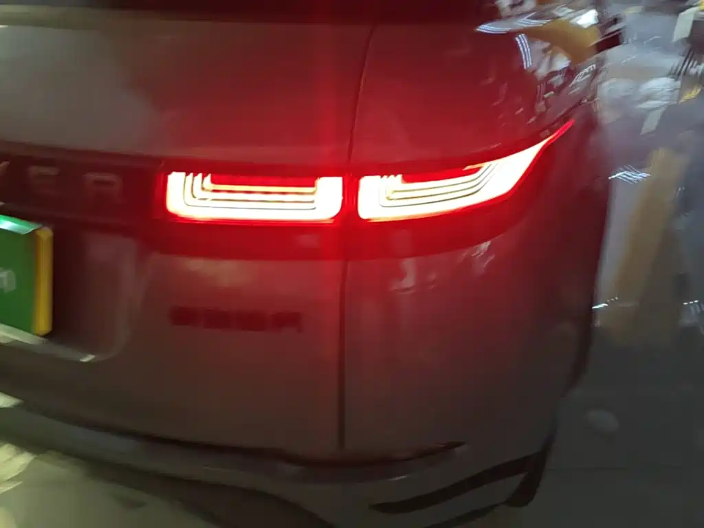 Фото 8 - Land Rover Range Rover Evoque