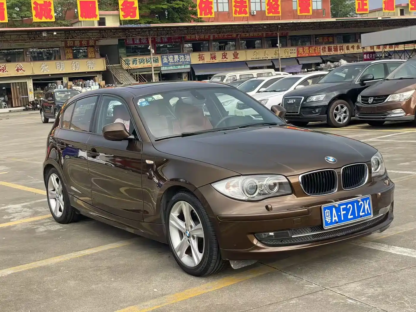 BMW 1 Series (Import) 2010 120i Chocolate Limited Edition фото 19